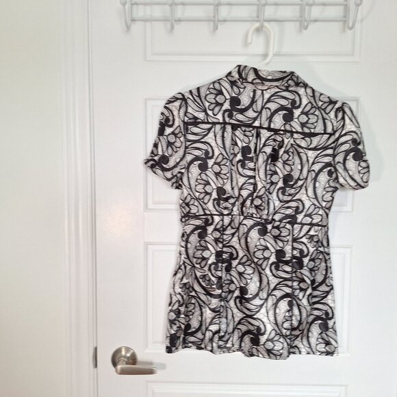 Fred David Black and White Top Size Small - Picture 3 of 5